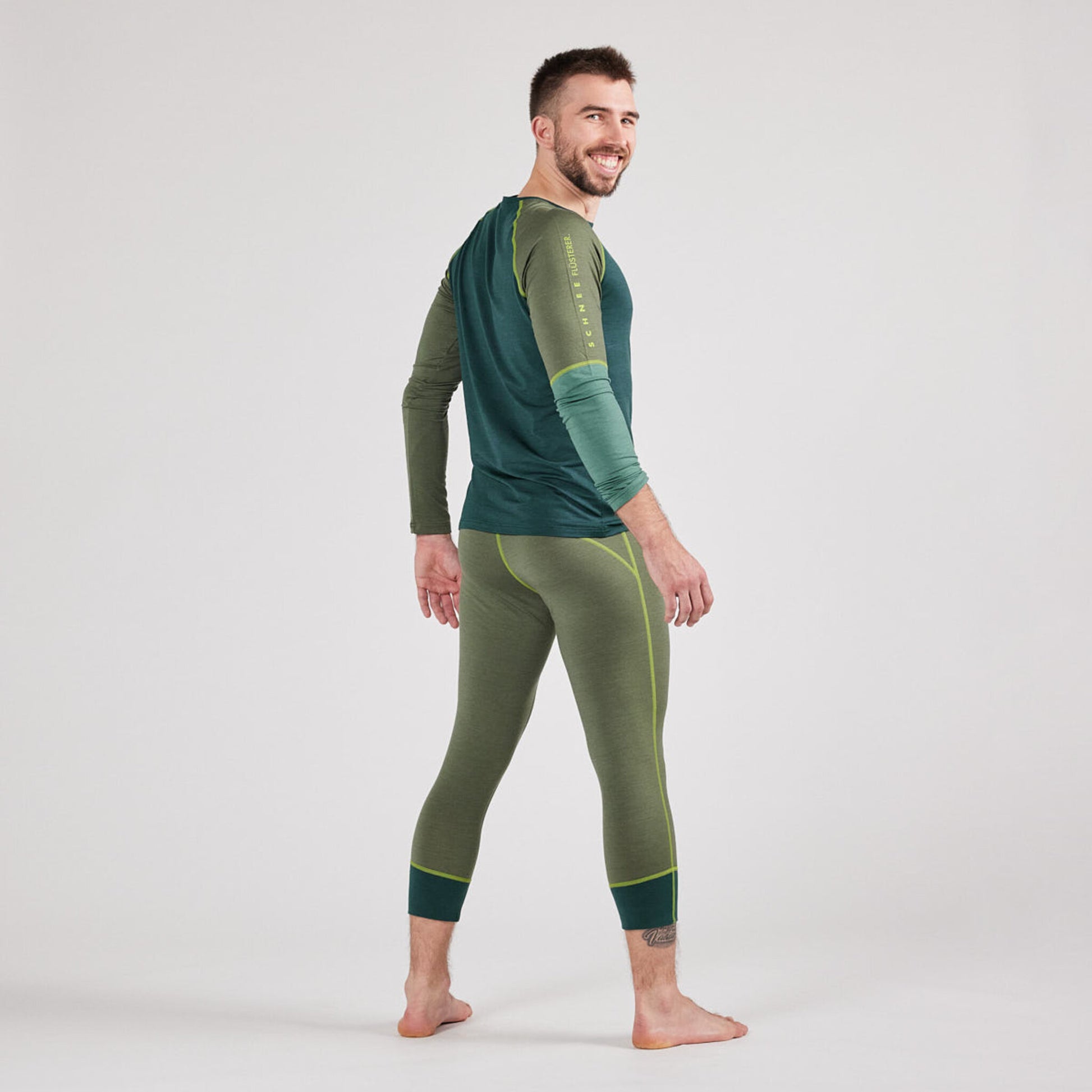 3/4 Pants Merino Tencel Herren nachtblau. Sport Unterhose Herren. 
