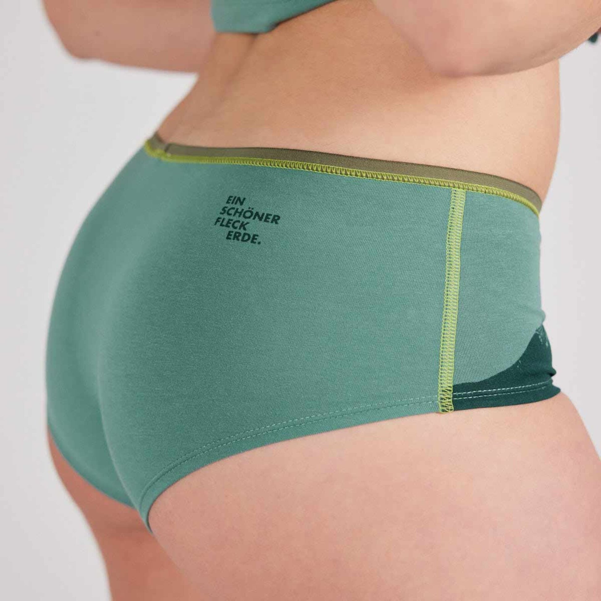 Panty Watzfrau. Watzmann Berge Unterhose. Unterwäsche zum Klettern.