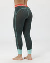 7/8-Pants Merino JUCHEE. moorgrün